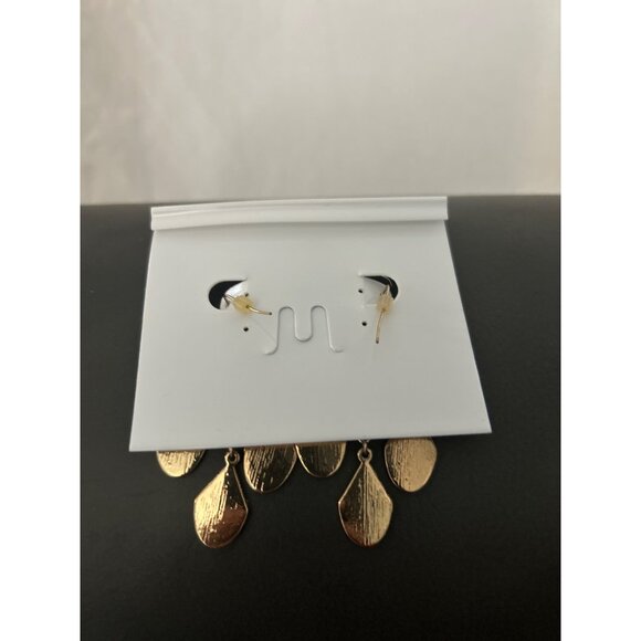 Gold Tone Teardrop Dangle Earrings With Mother Of Pearl Inlay Premier Designs - Picture 2 of 6